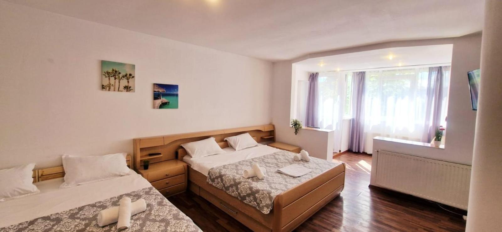 Stephanie Apartment-Centru Civic Braşov Exterior foto